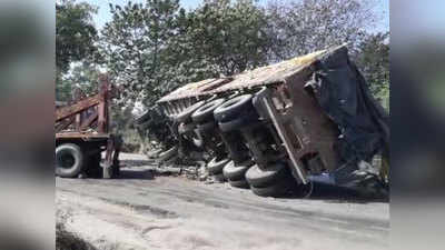 बेगूसरायः एनएच-28 पर दो ट्रक भिड़ें, एक ट्रक के चालक की मौत