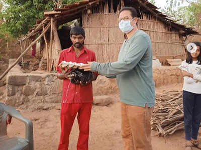 सलमान खान के जीजा अतुल अग्निहोत्री कर रहे 550 आदिवासी परिवारों की मदद, रोज पहुंचा रहे खाना