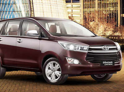 Toyota Innova Crysta का ज्यादा पावरफुल मॉडल हुआ बंद