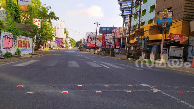 ​ലോക് ഡൗണിൽ നിശ്ചലമായ കോഴിക്കോട് നഗരം​; ചിത്രങ്ങൾ കാണാം.​