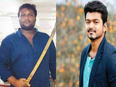 கிண்டல் செய்த விஜய் ரசிகர்: பதிலுக்கு திரௌபதி இயக்குநர் என்ன சொன்னார் தெரியுமா?