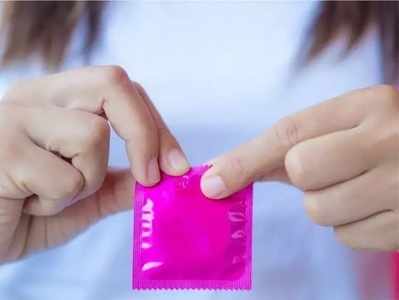 Female Condom प्रभावी असतात का? जाणून घ्या फायदे आणि तोटे 