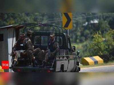 തീവ്രവാദികൾ മഴു ഉപയോഗിച്ച് വെട്ടി; കശ്‌മീരിൽ പോലീസ് ഉദ്യോഗസ്ഥൻ കൊല്ലപ്പെട്ടു