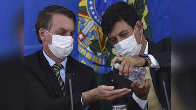 कोरोना संकट के बीच ब्राजील के राष्ट्रपति जेर बोलसोनारो ने स्वास्थ्य मंत्री लुईज हेनरिक मैन्डेटा को बर्खास्त किया