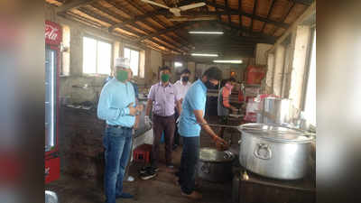 मुंबई विद्यापीठाचे कम्युनिटी किचन; गरजूंना अन्नपाकिटांचे वाटप
