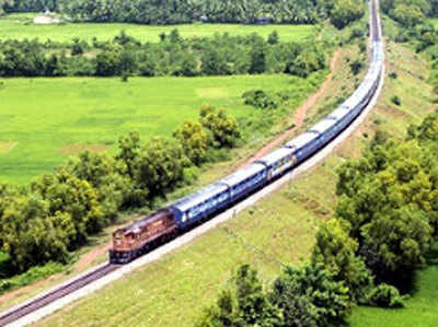 कोकण रेल्वेमार्गावर स्पेशल पार्सल ट्रेन; आंबा पोहचणार देशभरात