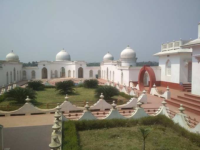 ​ಮರಳುಗಲ್ಲು ಮತ್ತು ಅಮೃತಶಿಲೆ