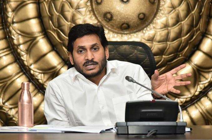 గుజరాత్‌లో తెలుగు మత్స్యకారులకు రూ. 2 వేలు