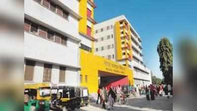 इंदौर- प्रदेश के सबसे बड़े सरकारी अस्पताल की बड़ी लापरवाही, 17 रेसिडेंट डॉक्टर्स की 10 दिनों बाद भी नहीं आई जांच रिपोर्ट