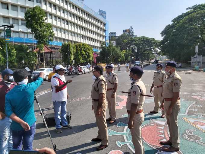 ಯೋಗರಾಜ್‌ ಭಟ್ ಅವರೇ ಸಾಹಿತ್ಯ ಬರೆದಿದ್ದಾರೆ