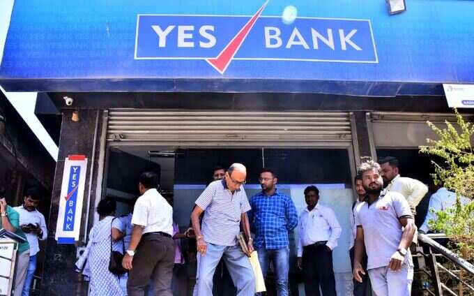 ક્યાંક તમે Yes Bankમાં તક નથી શોધતાને?