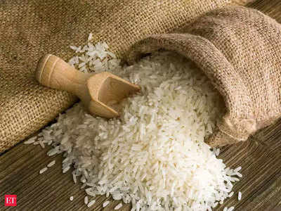 मुंबईत तांदळाचा मुबलक साठा