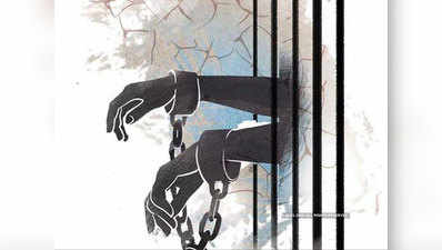 जम्मू-कश्मीर: जेलों में बंद 28 लोगों से हटा पीएसए, महबूबा मुफ्ती को अब भी राहत नहीं