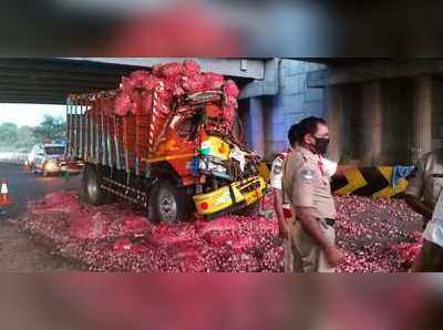 శంషాబాద్‌లో రోడ్డుప్రమాదం.. డీసీఎం నుజ్జునుజ్జు.. ఒకరి దుర్మరణం