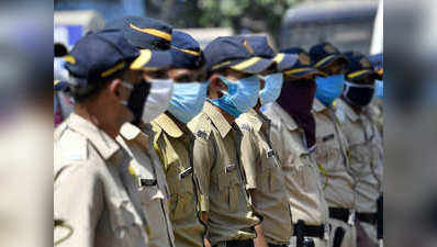 मुंबई पोलीस दलाला आणखी एक धक्का; कॉन्स्टेबलचा करोनानं मृत्यू