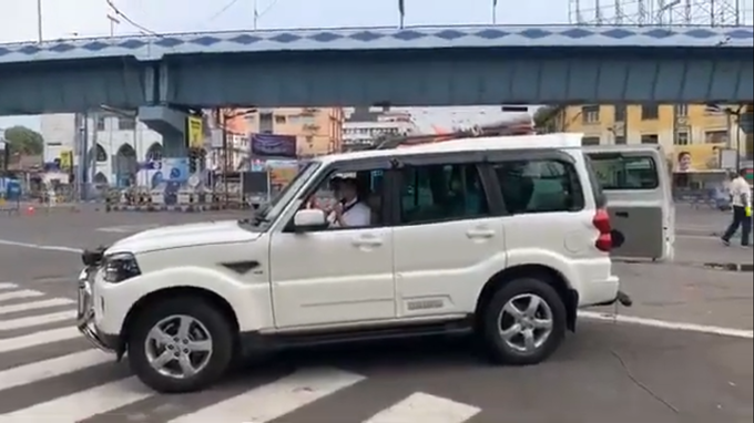 Mamata Banerjee&#39;s Mahindra Scorpio