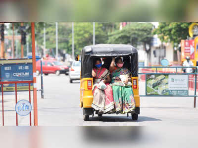 അതിര്‍ത്തിയില്‍ ട്രക്കുകള്‍ തടഞ്ഞ് ബംഗാള്‍; ലോക്ക് ഡൗണ്‍ ചരക്ക് നീക്കം സ്‍തംഭിച്ചു