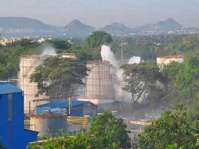 Visakhapatnam Gas Leak  ఆ గ్యాస్ చాలా ప్రమాదికారి, నరాలపై తీవ్ర ప్రభావం.. కేన్సర్ కారకం కూడా