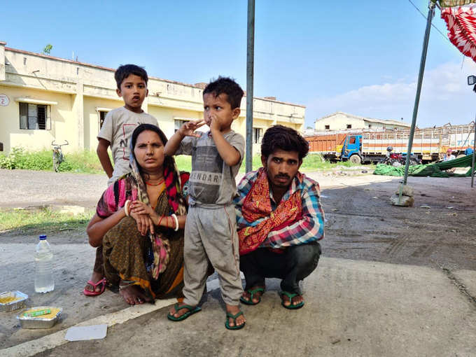 बिहार में बिरयानी खाकर खिल उठा पांच दिन के भूखे रघुवीर का चेहरा 