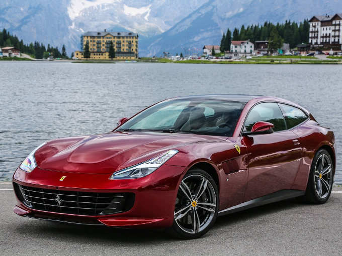 Ferrari GTC4Lusso