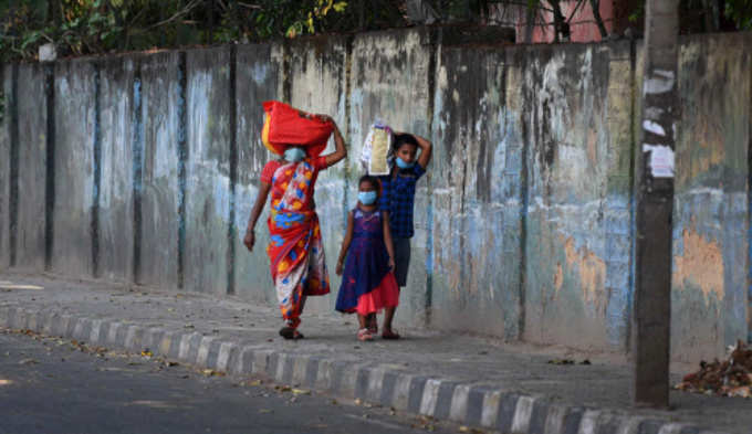 ​ചെറിയ സന്തോഷങ്ങളില്‍ ഒതുങ്ങിയ മാതൃദിനം