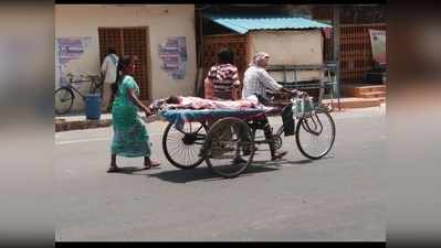 భద్రాచలం: రిక్షాలో కుమారుడి అంతిమయాత్ర.. తల్లడిల్లిన తల్లి మనసు