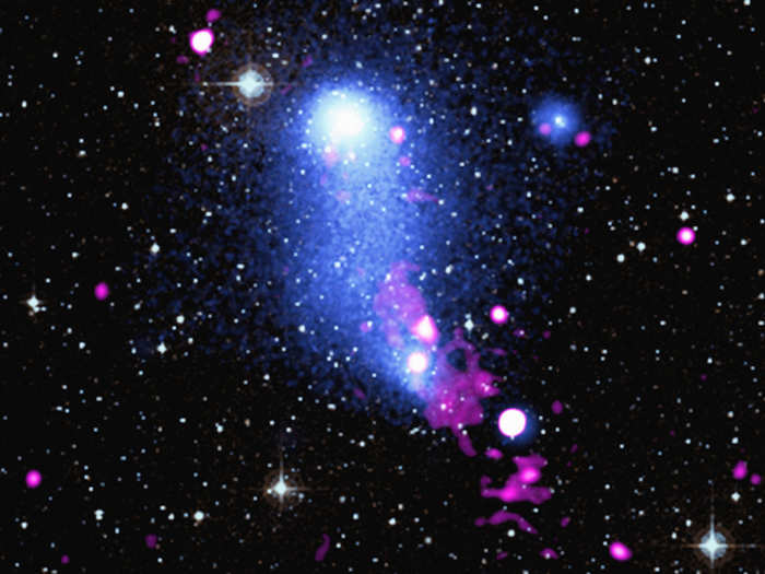 galaxy clusters collide to form a bridge in abell 2384 system
