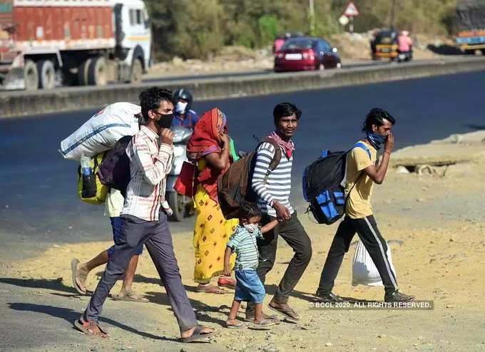 സ്വപ്നങ്ങൾ എല്ലാം ഉപേക്ഷിച്ച് അവർ നാട്ടിലേക്ക്