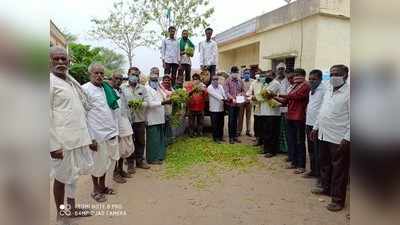 ಬೆಳೆಗೆ ಬೆಲೆ ಸಿಗದೆ ರಸ್ತೆಗೆ ತರಕಾರಿ ಸುರುವಿ ಪ್ರತಿಭಟನೆ