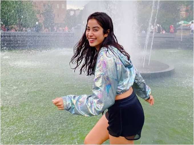 janhvi kapoor