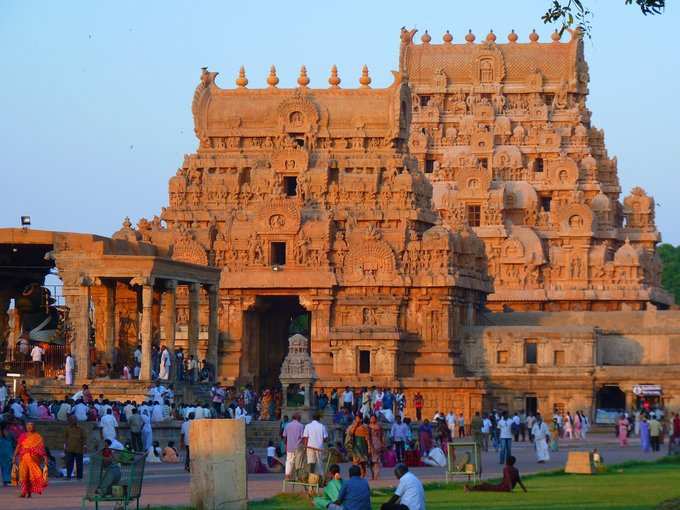 ಶ್ರೀ ಬೃಹದೀಶ್ವರ ದೇವಾಲಯ - ತಂಜಾವೂರು, ತಮಿಳುನಾಡು