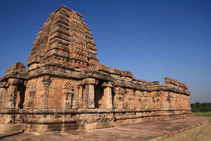 ಐಹೊಳೆ ಮತ್ತು ಪಟ್ಟದಕಲ್ಲು ದೇವಾಲಯ - ಬಾಗಲಕೋಟೆ