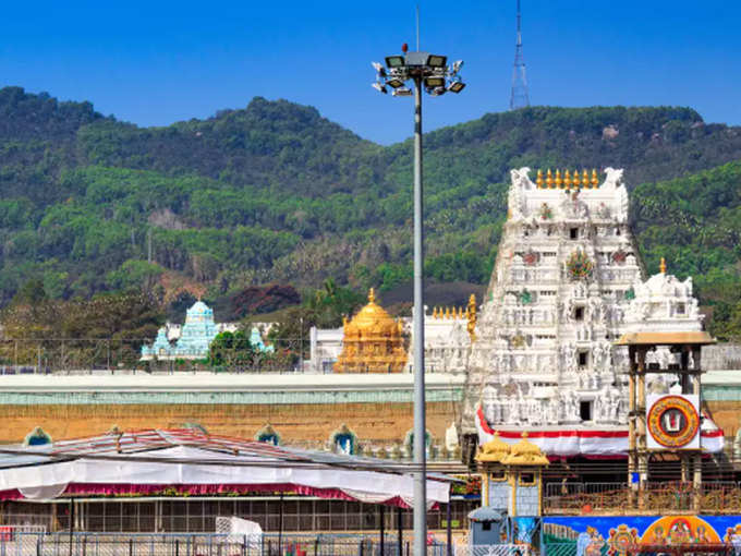 तिरुपति बालाजी मंदिर, आंध्र प्रदेश