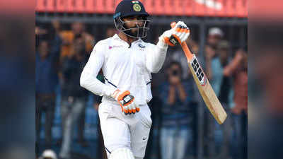 लॉकडाउन: टीम इंडिया की नीली जर्सी पहन रविंद्र जडेजा ने फिर दिखाया तलवार स्टाइल, फैन्स से पूछा सवाल
