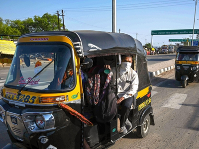 സമീപ ജില്ലാ യാത്രകൾക്ക് പാസ് വേണ്ട; ഗതാഗത സംവിധാനത്തിൽ സർക്കാർ ഇളവുകൾ