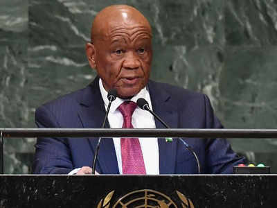 Lesotho: PM बनने से कुछ देर पहले पूर्व पत्नी की हत्या, Thomas Thabane ने दिया इस्तीफा