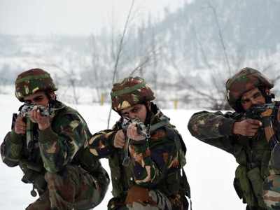 लद्दाख में भारत-चीन के बीच बढ़ रहा तनाव, दोनों देशों ने बढ़ाई सैनिकों की संख्‍या
