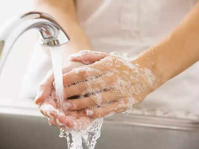 दिन में 6-10 बार हाथ धोने और मास्क पहनने से 90 प्रतिशत कम होगा कोरोना का खतरा