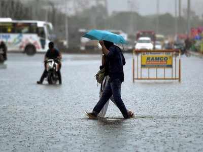 സംസ്ഥാനത്ത് കനത്ത മഴയ്ക്ക് സാധ്യത; ഇടിമിന്നലും കാറ്റും ഉണ്ടായേക്കും, മുന്നറിയിപ്പ്