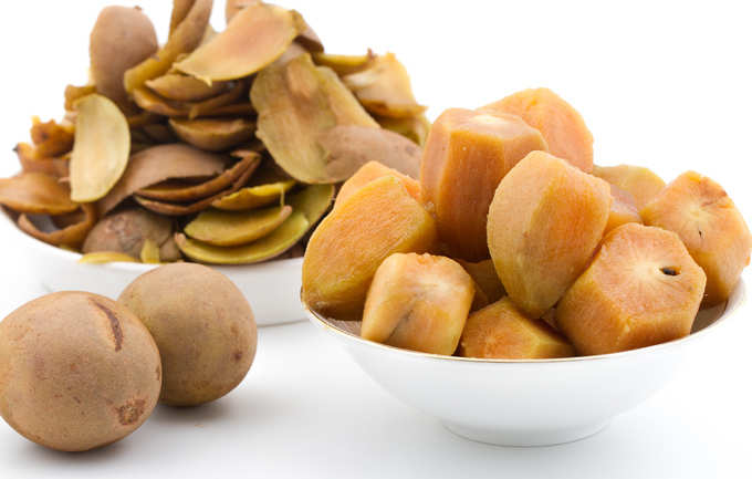 Sapodilla fruits