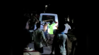 Palghar Lynching: डेढ़ माह बाद एसपी गौरव सिंह का ट्रांसफर, दत्तात्रेय शिंदे को मिली कमान