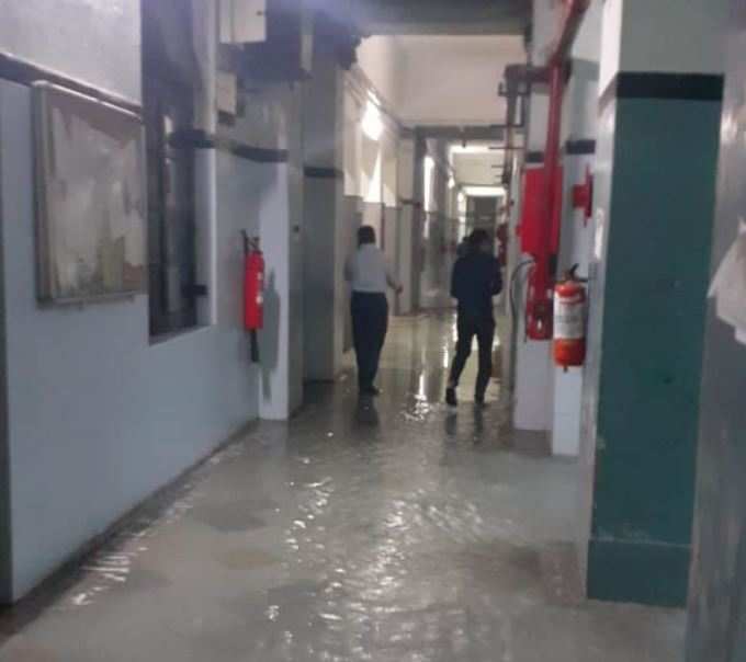 વડોદરાની SSG હોસ્પિટલમાં ભરાયા પાણી