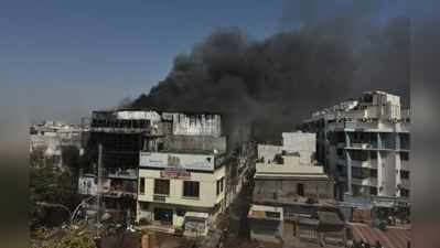 સુરત: કતારગામના ઈલેક્ટ્રોનિક્સના શોરુમમાં ભયાનક આગ ફાટી નીકળી
