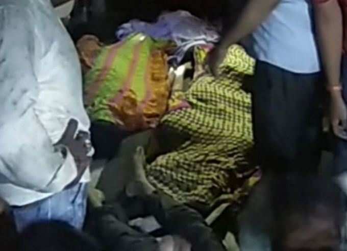 પાવાગઢઃ કારનું ટાયર નીકળી જતા ગંભીર અકસ્માત, 7 બાળકોનાં મોત