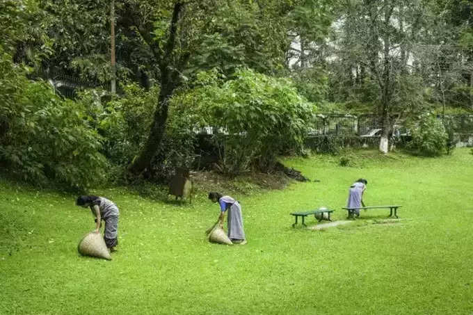 ഖാസിയിലെ സ്ത്രീകള്‍