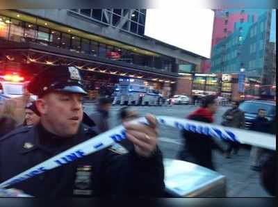 US: ન્યૂયોર્કમાં ટાઈમ્સ સ્ક્વેર પાસે બ્લાસ્ટ, એકની ધરપકડ 