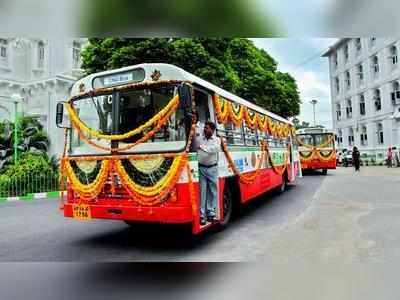 நாளை முதல் பஸ் போக்குவரத்துக்கு அனுமதி அளித்து முதல்வர் உத்தரவு!