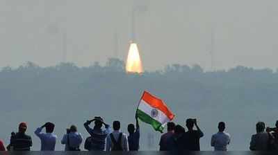 મોદીની સ્પેસ ડિપ્લોમસીઃ ISROએ લોન્ચ કર્યો સાઉથ એશિયા સેટેલાઈટ