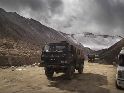 पूर्वी लद्दाख में LAC पर हथियार और टैंक लाने लगी चीन की सेना, भारत भी कर रहा है भारी बंदोबस्त