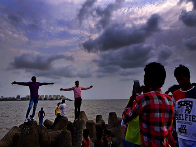 देवभूमी केरळात मान्सूनची धडक; महाराष्ट्रालाही पहिल्या पावसाची वर्दी